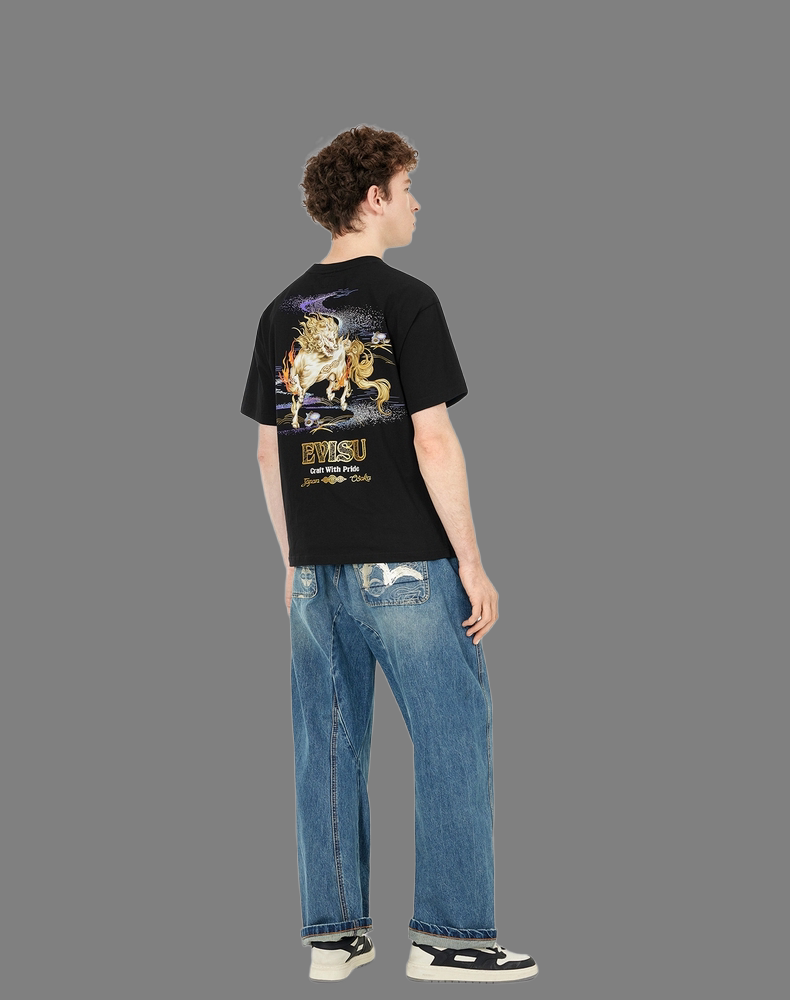 EV  New Men's and Women's T-shirts